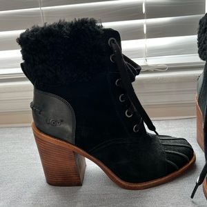Ugg Bootie, Lace up